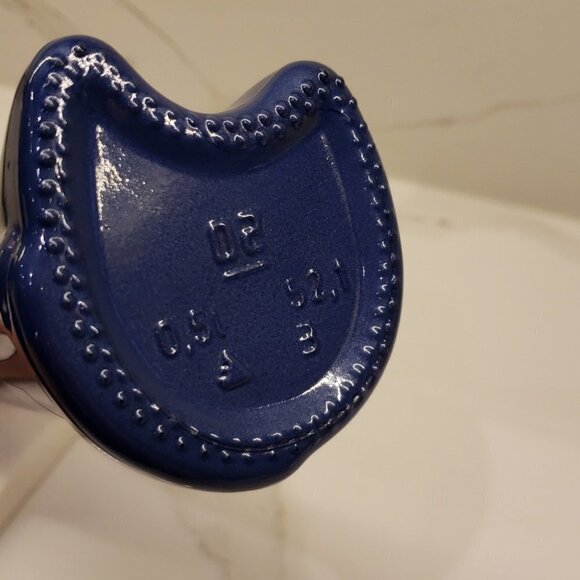 RHEINHESSEN Cat Decanter Navy Metalic Blue 13"h x 3"w - Picture 7 of 10